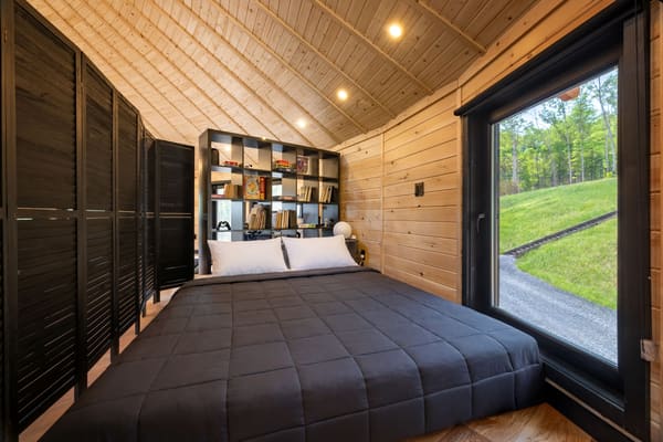 Loft - King Sleeper Sofa